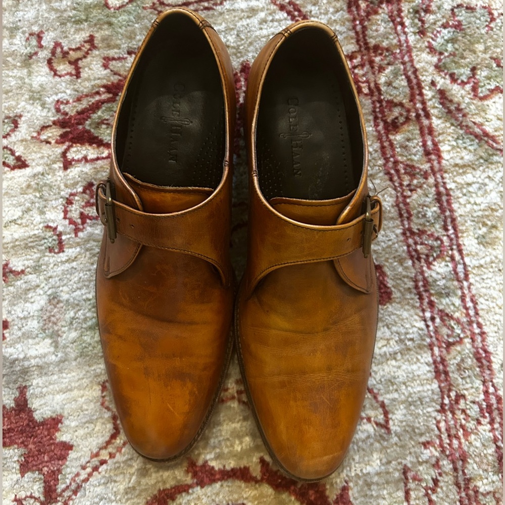 Cole Haan Brown Leather Oxfords with Classic Design